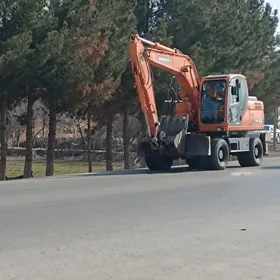Caterpillar Excavator 2014