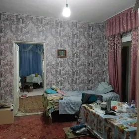 Ныгмат 3нжи этаж 3комнат 88м²