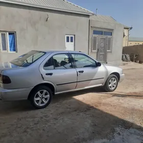 Nissan Sunny 1997
