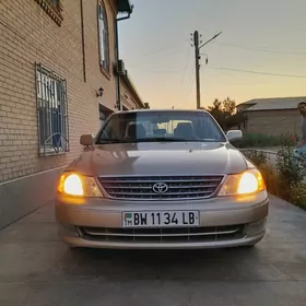 Toyota Avalon 2004