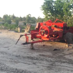 MTZ T-28 1995