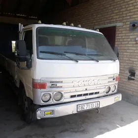 Toyota Dyna 1993
