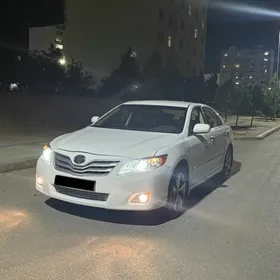 Toyota Camry 2010