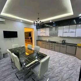 Мир 2, 4 комнаты, 96м², евро