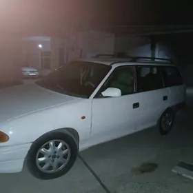 Opel Astra 1996