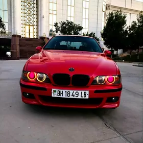 BMW E39 1999