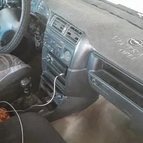Opel Vectra 1992