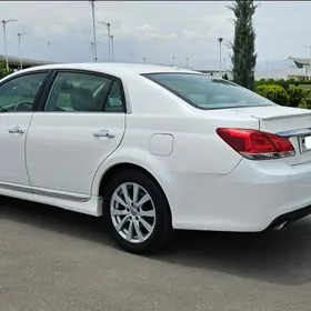 Toyota Avalon 2012