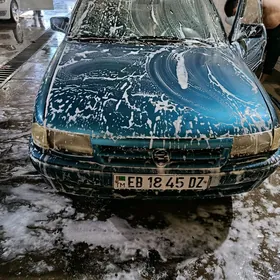 Opel Astra 1992