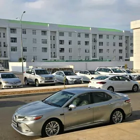 Toyota Camry 2018