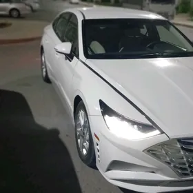 Hyundai Sonata 2022