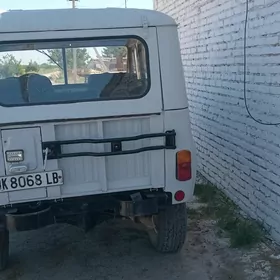 UAZ 469 1995