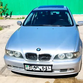 BMW E39 2003