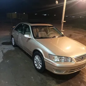 Toyota Camry 1998