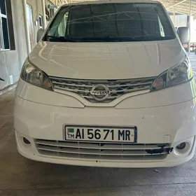 Nissan NV200 2018
