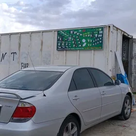Toyota Camry 2005