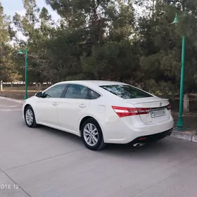 Toyota Avalon 2013