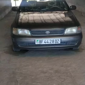 Toyota Carina 1995