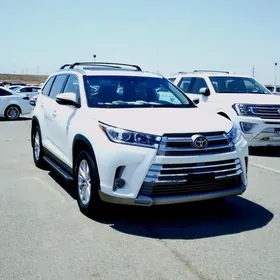Toyota Highlander 2019