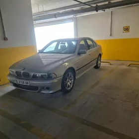 BMW E39 1999