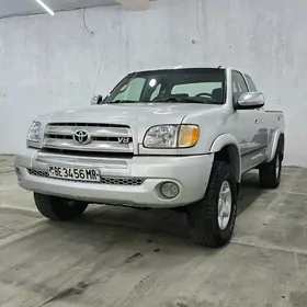 Toyota Tundra 1999