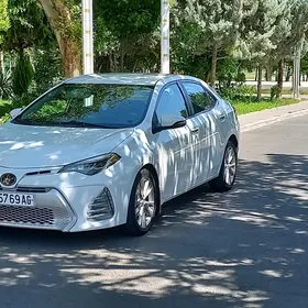 Toyota Corolla 2018