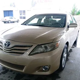 Toyota Camry 2011