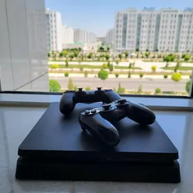 PS4