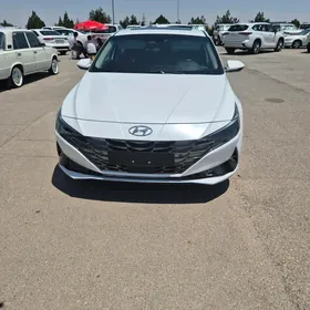 Hyundai Elantra 2021