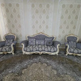 troyka diwan