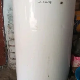 аристон