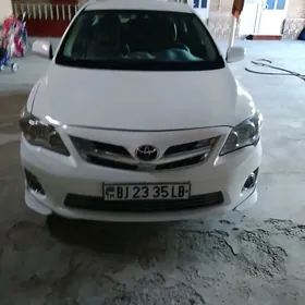 Toyota Corolla 2013