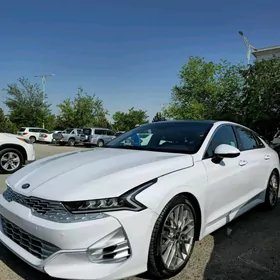 Kia K5 2021