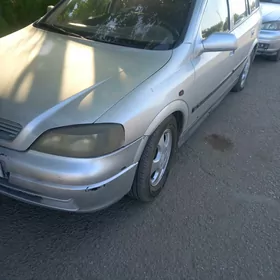 Opel Astra 2001