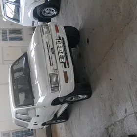 Toyota Hilux 1993