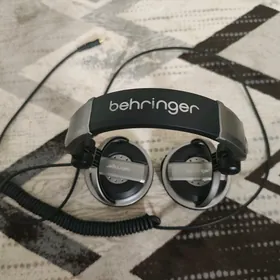 satlyk Dj Nauşnik behringer