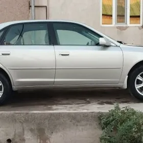 Toyota Avalon 2002