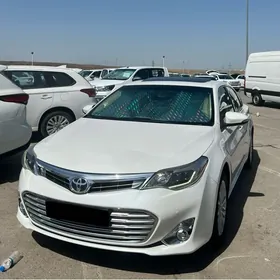 Toyota Avalon 2013