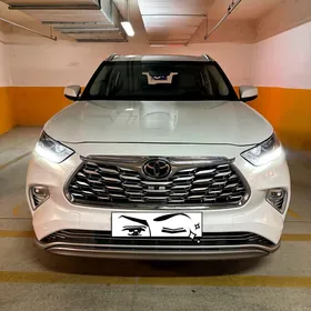 Toyota Highlander 2022