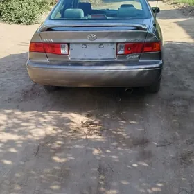 Toyota Camry 2001