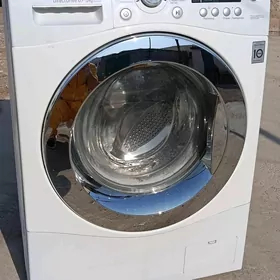 Стиральная машинка LG 6/3 kg