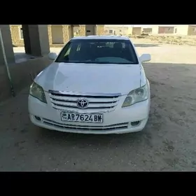Toyota Avalon 2005