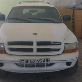 Dodge Nitro 1999