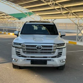 Toyota Land Cruiser 2023