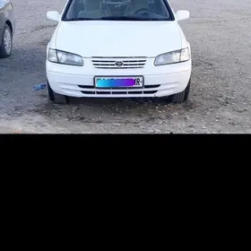 Toyota Camry 1997