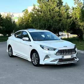 JAC J7 2023