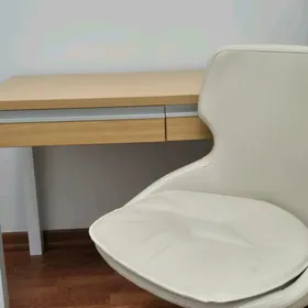 okuwcy vcın stol kreslo