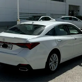 Toyota Avalon 2022