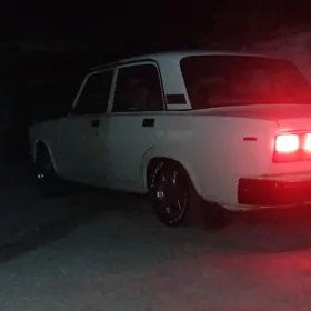 Lada 2107 2000