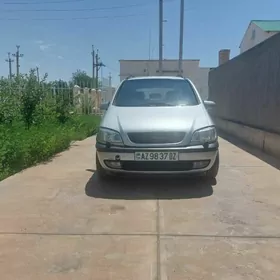 Opel Zafira 1999